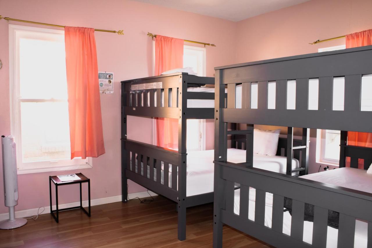 Wanderstay Hostel Houston